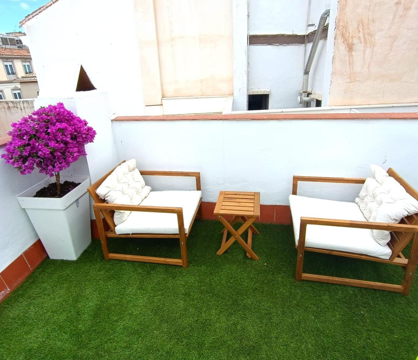 Apartamentos Larios Málaga Eksteriør bilde